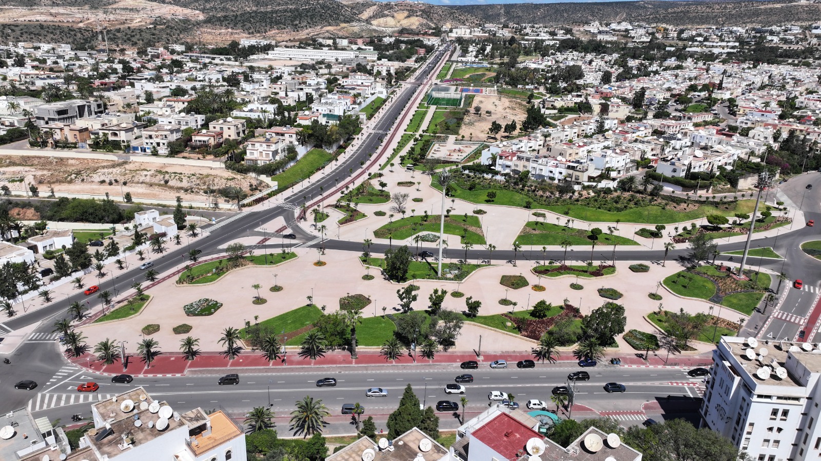 ESPLANADES ET JARDINS ADJACENTS A L’AVENUE CHEIKH SAADI ET L’AVENUE DES FAR A LA VILLE D’AGADIR 2025-2026